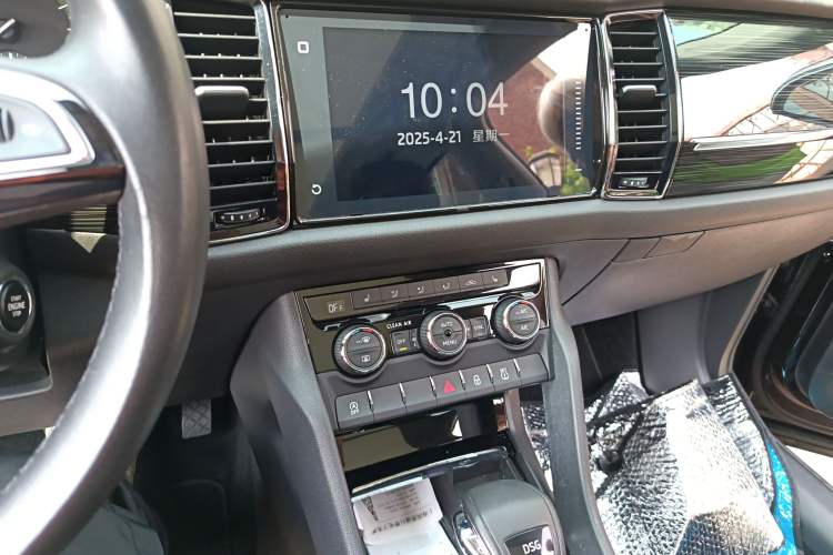 Used Skoda Kodiaq 2018 TSI330 5-Seater Two-Wheel-Drive Luxury Edition Audio And AC Panel