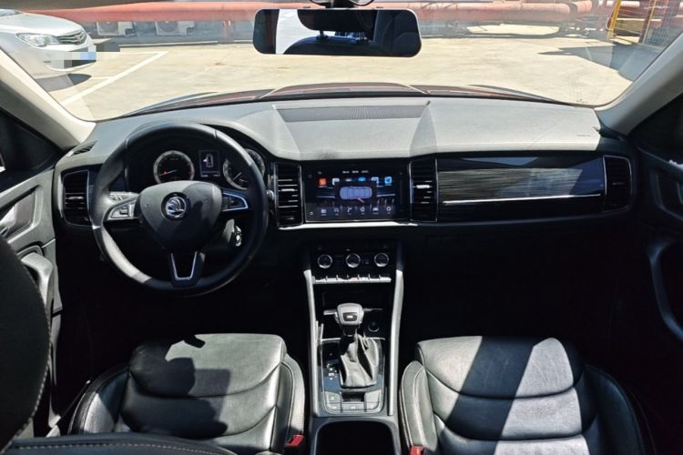 Used Skoda Kodiaq 2018 TSI330 7-Seater Two-Wheel-Drive Luxury Enjoyment Edition Center Console
