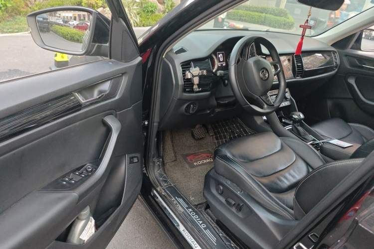Used Skoda Kodiaq 2018 Restyled TSI330 7-Seater Two-Wheel Drive Luxury Enjoyment Edition Driver Seat