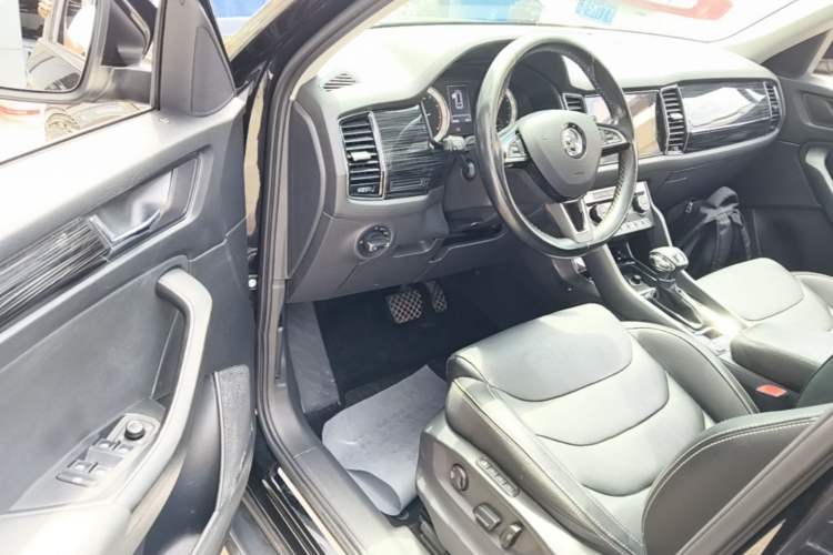 Used Skoda Kodiaq 2018 TSI330 5-Seater Two-Wheel-Drive Luxury Enjoyment Edition Driver Seat