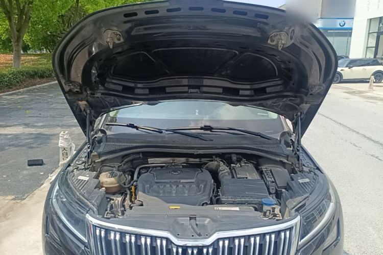 Used Skoda Kodiaq 2018 Facelifted TSI330 5-Seater Two-Wheel-Drive Luxury Enjoyment Edition Engine Bay