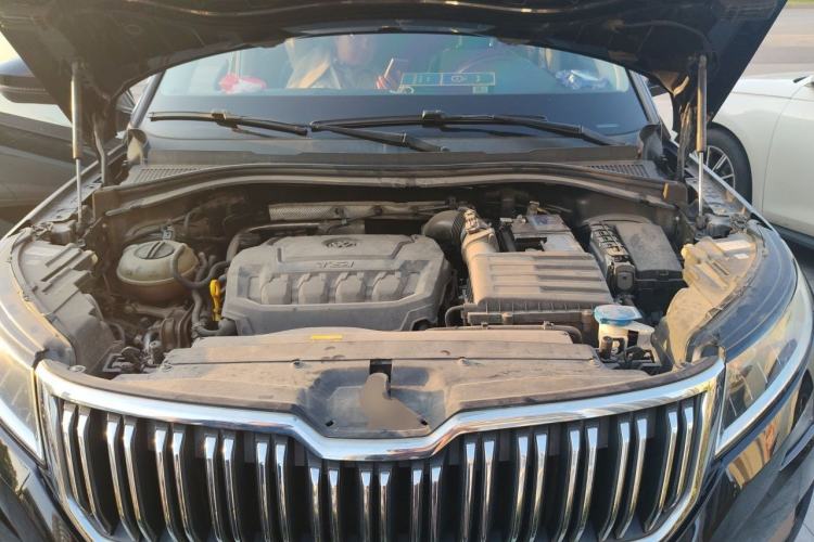 Used Skoda Kodiaq 2018 Facelifted TSI330 5-Seater Two-Wheel-Drive Luxury Edition Engine Bay