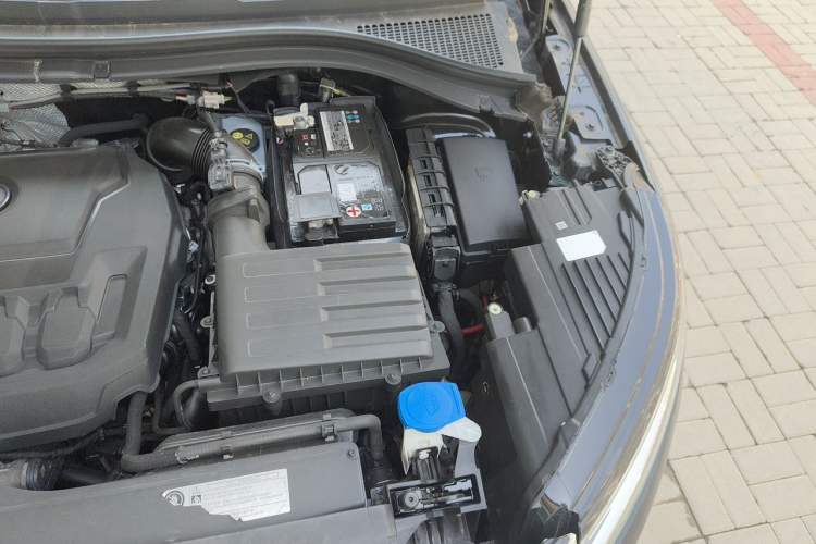 Used Skoda Kodiaq 2018 TSI330 5-Seater Two-Wheel-Drive Luxury Enjoyment Edition Engine Bay Left