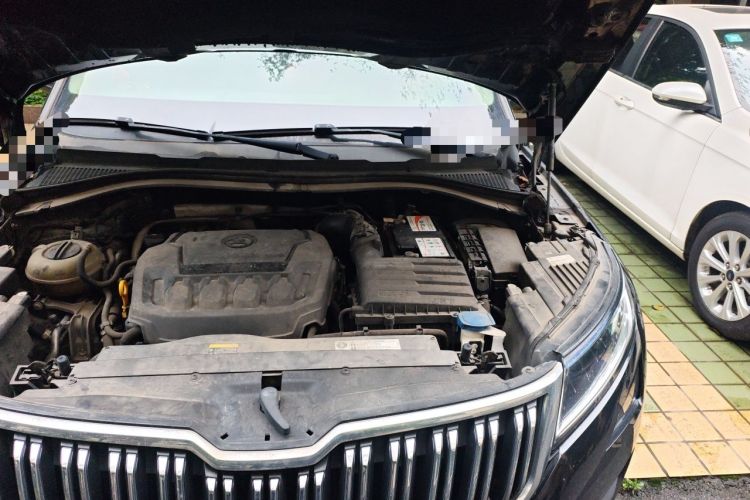Used Skoda Kodiaq 2018 Facelifted TSI330 5-Seater Two-Wheel-Drive Luxury Enjoyment Edition Engine Bay Left