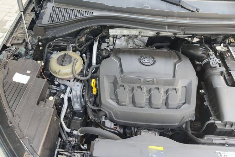 Used Skoda Kodiaq 2018 TSI330 5-Seater Two-Wheel-Drive Luxury Enjoyment Edition Engine Bay Right