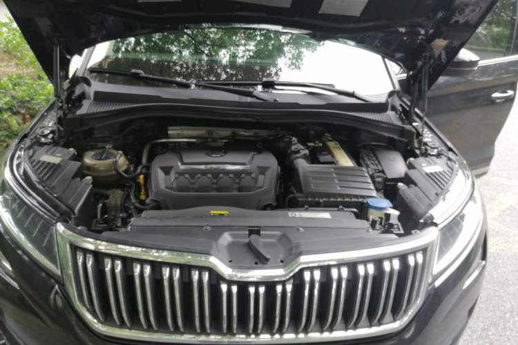 Used Skoda Kodiaq 2018 Restyled TSI330 7-Seater Two-Wheel Drive Luxury Enjoyment Edition Engine Bay