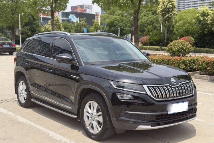 Used Skoda Kodiaq 2018 TSI330 5-Seater Two-Wheel-Drive Luxury Enjoyment Edition Exterior 2