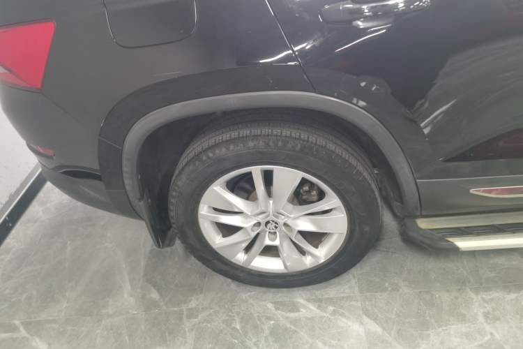 Used Skoda Kodiaq 2018 TSI330 5-Seater Two-Wheel-Drive Luxury Edition Exterior 5