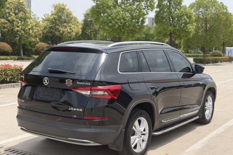 Used Skoda Kodiaq 2018 TSI330 5-Seater Two-Wheel-Drive Luxury Enjoyment Edition Exterior 6