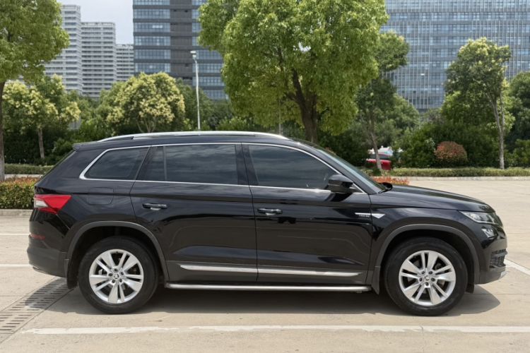 Used Skoda Kodiaq 2018 TSI330 5-Seater Two-Wheel-Drive Luxury Enjoyment Edition Exterior 7