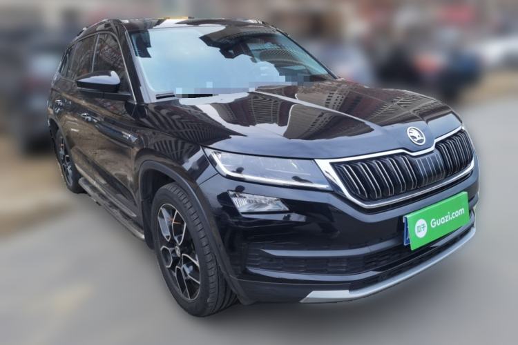 Used Skoda Kodiaq 2018 TSI380 7-Seater Four-Wheel-Drive Flagship Edition Front Right 45 Deg