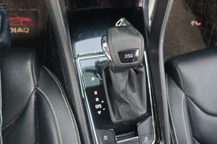 Used Skoda Kodiaq 2018 Restyled TSI330 7-Seater Two-Wheel Drive Luxury Enjoyment Edition Gear Lever