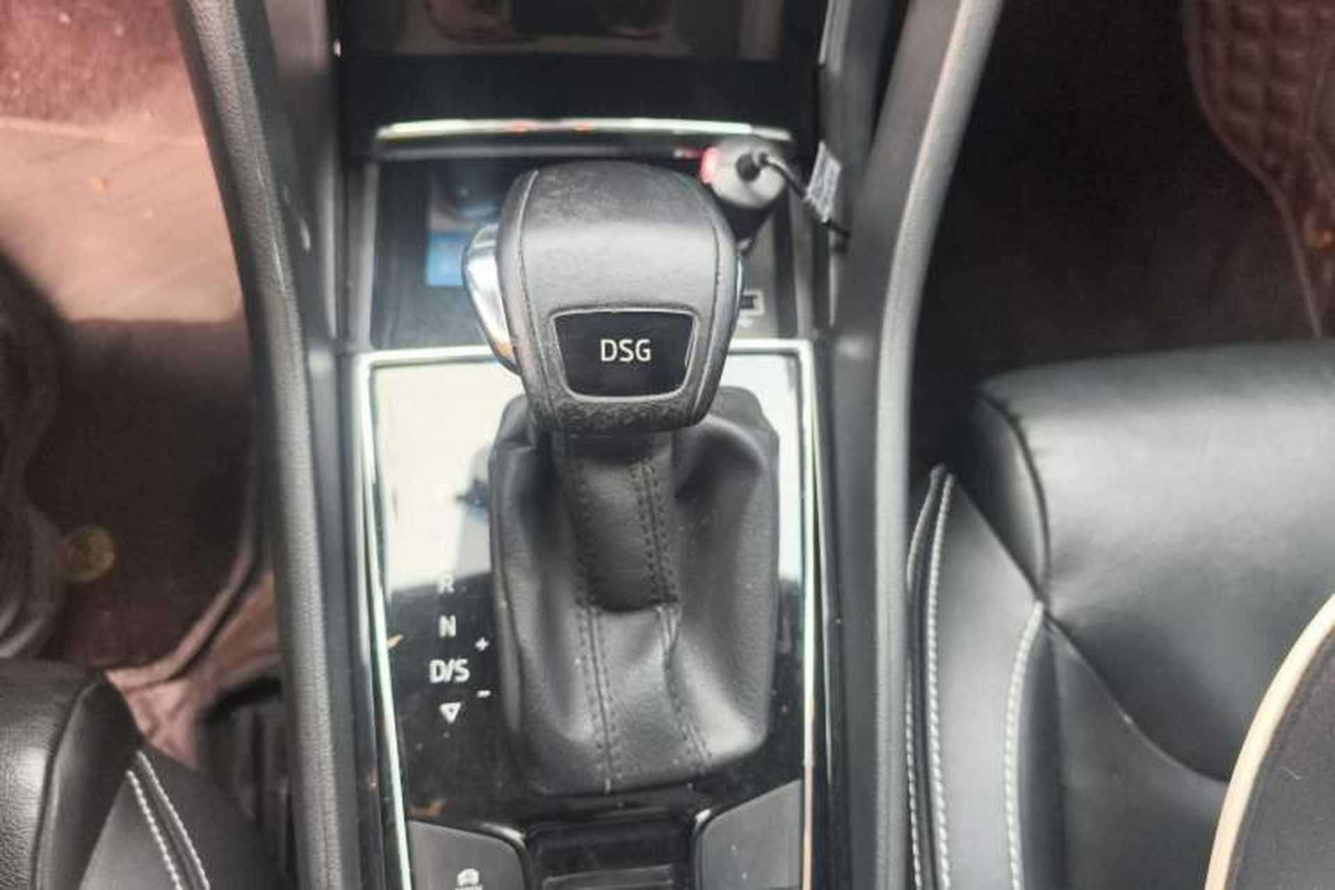 Used Skoda Kodiaq 2018 Facelifted TSI330 5-Seater Two-Wheel-Drive Luxury Enjoyment Edition Gear Lever