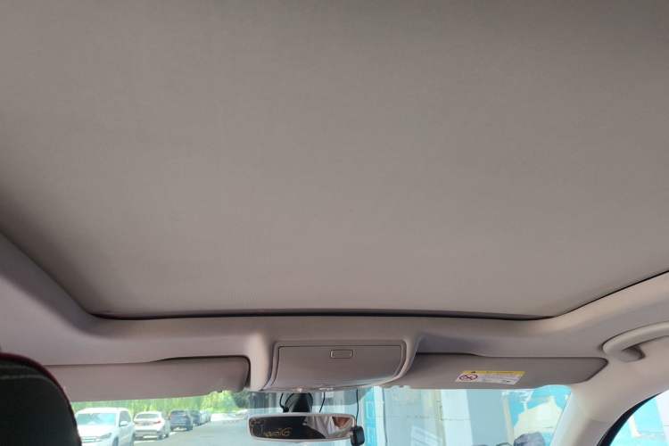 Used Skoda Kodiaq 2018 TSI330 5-Seater Two-Wheel-Drive Luxury Enjoyment Edition Headliner