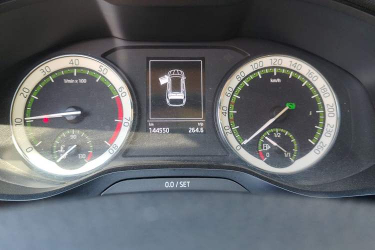 Used Skoda Kodiaq 2018 TSI330 7-Seater Two-Wheel-Drive Luxury Enjoyment Edition Instrument Cluster