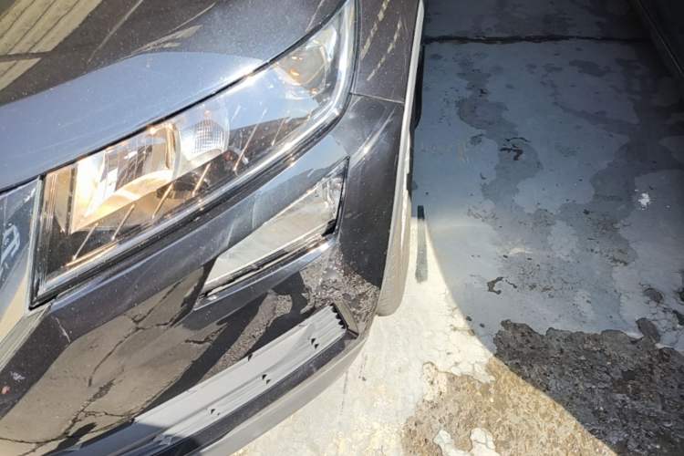 Used Skoda Kodiaq 2018 TSI330 5-Seater Two-Wheel Drive Comfort Edition Left Front Headlight