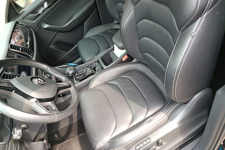Used Skoda Kodiaq 2018 TSI330 5-Seater Two-Wheel-Drive Luxury Edition Left Front Seat