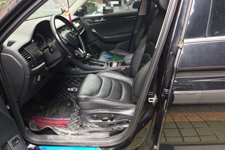 Used Skoda Kodiaq 2018 Facelifted TSI330 5-Seater Two-Wheel-Drive Luxury Enjoyment Edition Left Front Seat