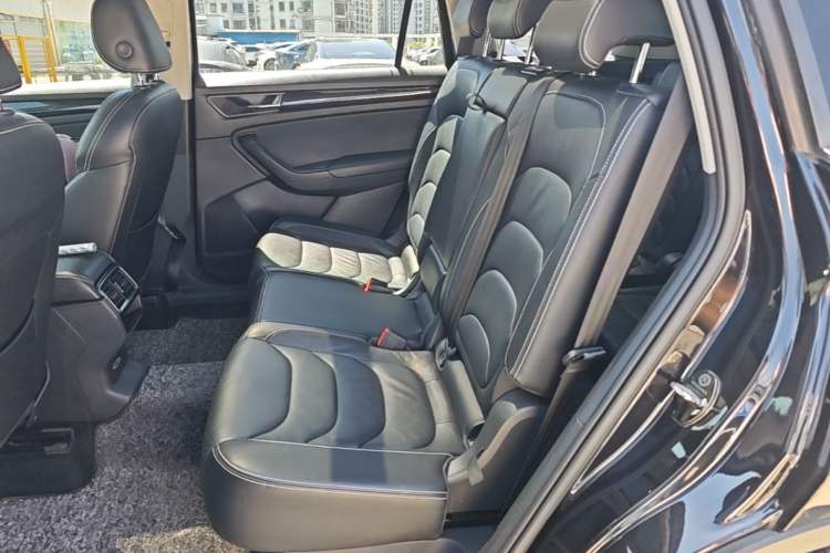 Used Skoda Kodiaq 2018 TSI330 7-Seater Two-Wheel-Drive Luxury Enjoyment Edition Left Rear Seat