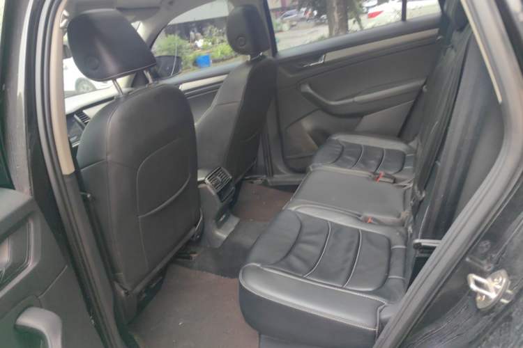 Used Skoda Kodiaq 2018 TSI330 5-Seater Two-Wheel Drive Comfort Edition Left Rear Seat