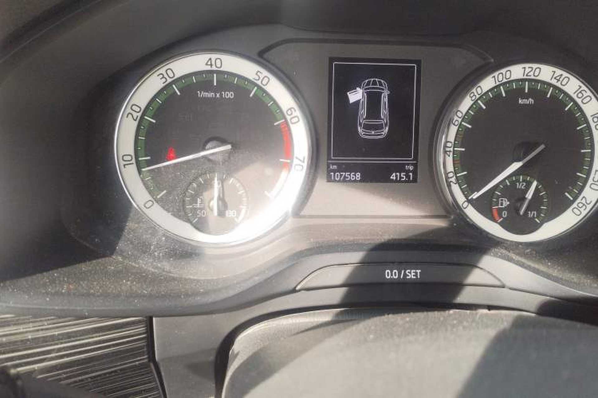 Used Skoda Kodiaq 2018 Restyled TSI330 7-Seater Two-Wheel Drive Luxury Enjoyment Edition Odometer Close Up