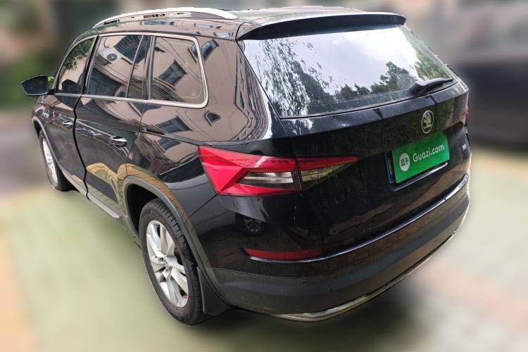 Used Skoda Kodiaq 2018 Facelifted TSI330 5-Seater Two-Wheel-Drive Luxury Enjoyment Edition Rear Left 45 Deg