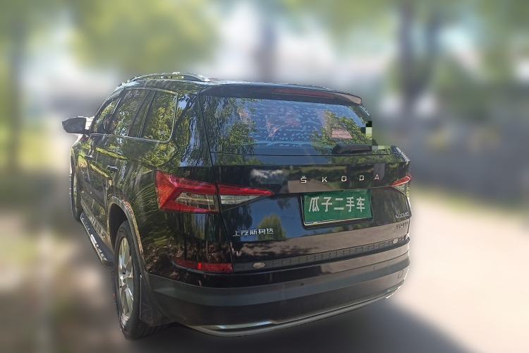 Used Skoda Kodiaq 2018 Facelifted TSI330 5-Seater Two-Wheel-Drive Luxury Enjoyment Edition Rear Left 45 Deg