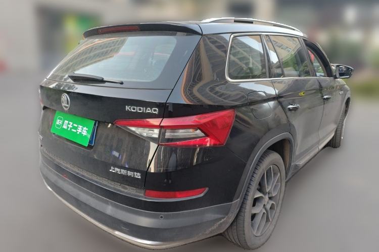 Used Skoda Kodiaq 2018 Restyled TSI330 7-Seater Two-Wheel Drive Luxury Enjoyment Edition Rear Right 45 Deg
