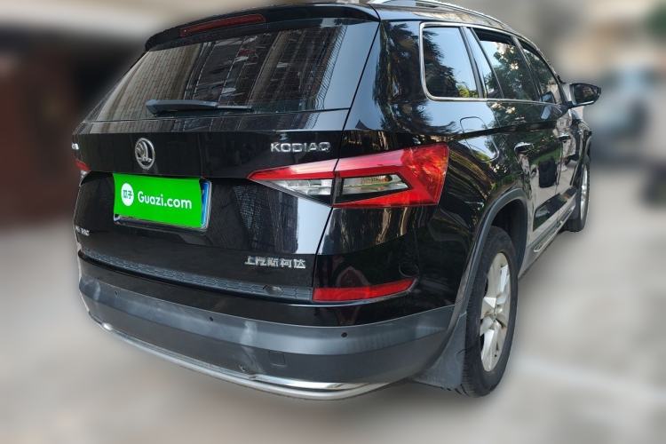 Used Skoda Kodiaq 2018 Facelifted TSI330 5-Seater Two-Wheel-Drive Luxury Enjoyment Edition Rear Right 45 Deg