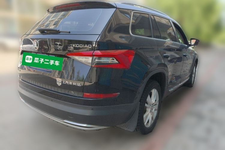 Used Skoda Kodiaq 2018 TSI330 5-Seater Two-Wheel-Drive Luxury Enjoyment Edition Rear Right 45 Deg