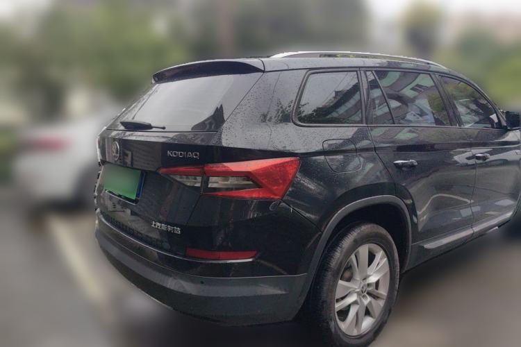 Used Skoda Kodiaq 2018 TSI330 5-Seater Two-Wheel Drive Comfort Edition Rear Right 45 Deg
