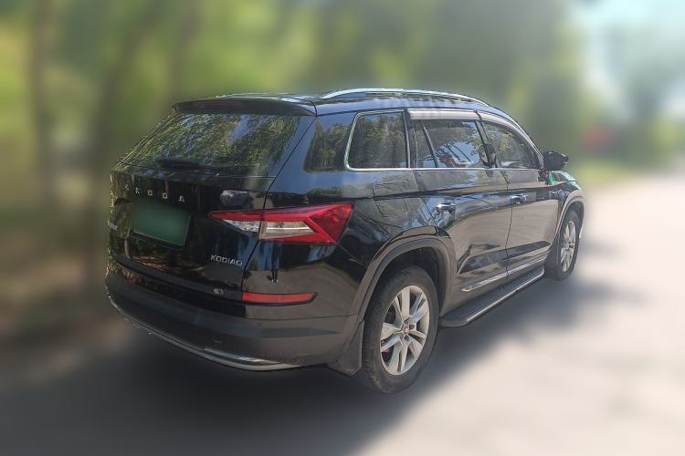 Used Skoda Kodiaq 2018 Facelifted TSI330 5-Seater Two-Wheel-Drive Luxury Enjoyment Edition Rear Right 45 Deg