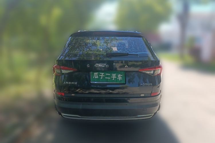 Used Skoda Kodiaq 2018 Facelifted TSI330 5-Seater Two-Wheel-Drive Luxury Enjoyment Edition Rear