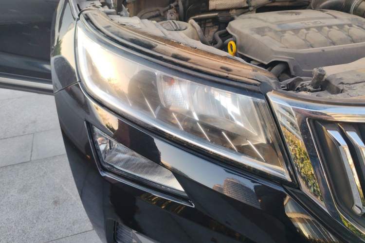 Used Skoda Kodiaq 2018 Facelifted TSI330 5-Seater Two-Wheel-Drive Luxury Edition Right Front Headlight