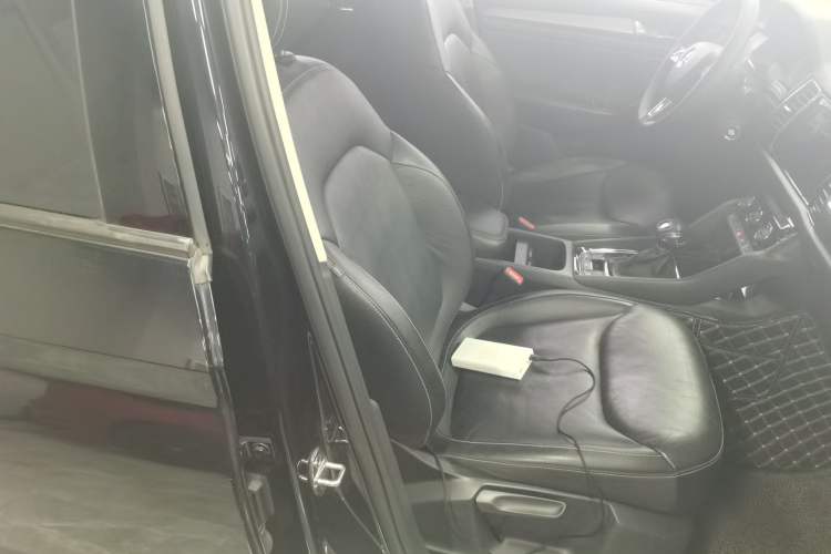 Used Skoda Kodiaq 2018 TSI330 5-Seater Two-Wheel-Drive Luxury Edition Right Front Seat