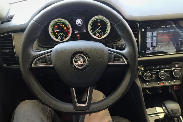 Used Skoda Kodiaq 2018 TSI330 5-Seater Two-Wheel Drive Comfort Edition Steering Wheel