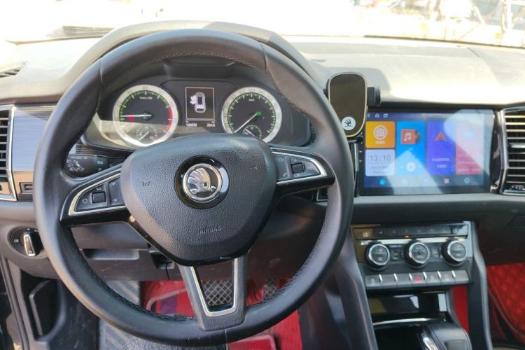 Used Skoda Kodiaq 2018 TSI330 7-Seater Two-Wheel-Drive Luxury Enjoyment Edition Steering Wheel