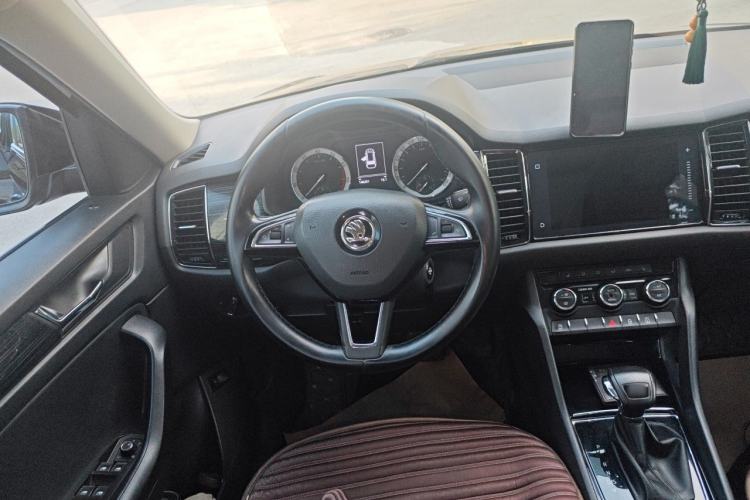 Used Skoda Kodiaq 2018 Facelifted TSI330 5-Seater Two-Wheel-Drive Luxury Enjoyment Edition Steering Wheel