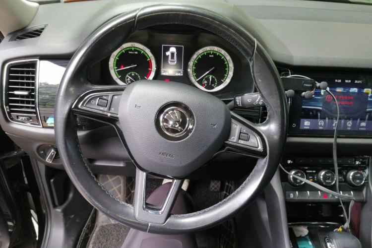 Used Skoda Kodiaq 2018 Restyled TSI330 7-Seater Two-Wheel Drive Luxury Enjoyment Edition Steering Wheel