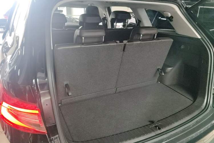 Used Skoda Kodiaq 2018 Restyled TSI330 7-Seater Two-Wheel Drive Luxury Enjoyment Edition Trunk