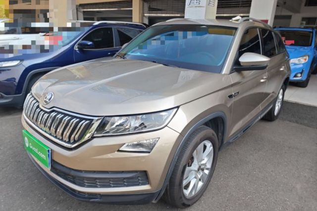 Skoda Kodiaq 2018 Facelifted TSI330 5-Seater Two-Wheel-Drive Comfort Edition с пробегом