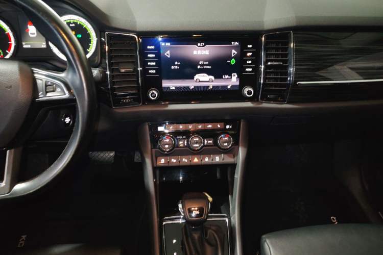 Used Skoda Kodiaq 2018 TSI380 7-Seater Four-Wheel-Drive Flagship Edition Audio And AC Panel