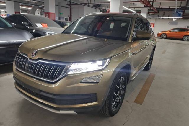 Ojetý Skoda Kodiaq 2018 TSI380 7-Seater Four-Wheel-Drive Flagship Edition