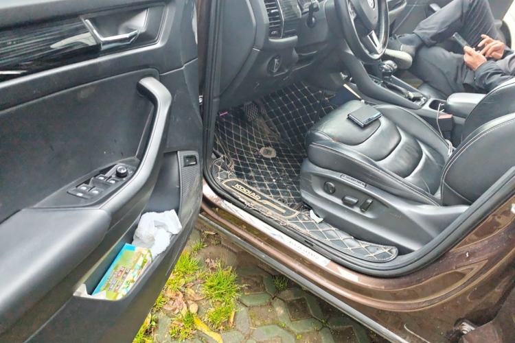 Used Skoda Kodiaq 2018 TSI330 5-Seater Two-Wheel-Drive Luxury Enjoyment Edition Driver Seat