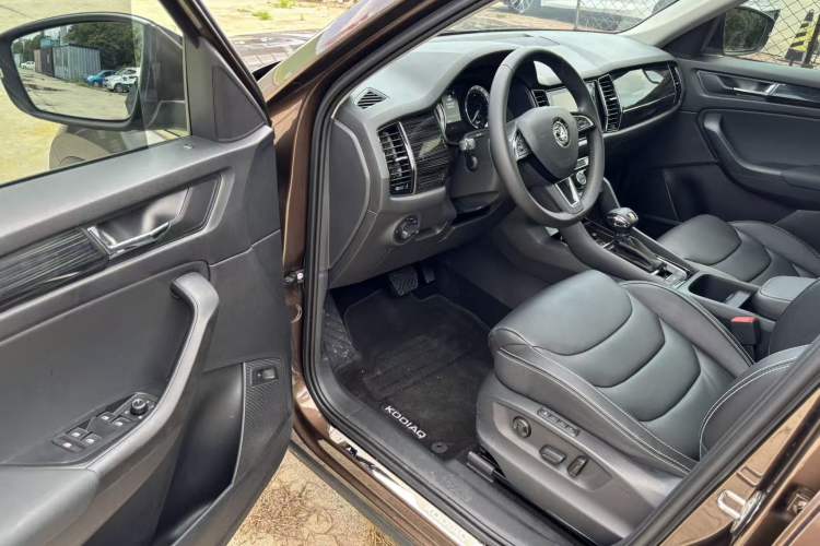 Used Skoda Kodiaq 2018 Restyled TSI330 7-Seater Two-Wheel Drive Luxury Enjoyment Edition Driver Seat