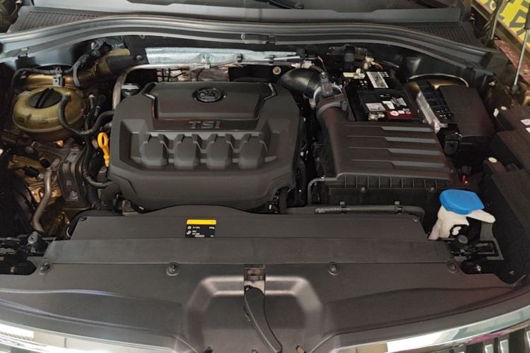 Used Skoda Kodiaq 2018 Facelifted TSI330 5-Seater Two-Wheel-Drive Luxury Enjoyment Edition Engine Bay