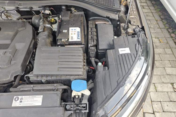 Used Skoda Kodiaq 2018 Facelifted TSI330 5-Seater Two-Wheel-Drive Luxury Enjoyment Edition Engine Bay Left