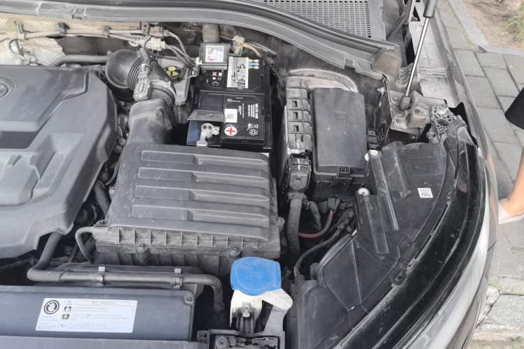 Used Skoda Kodiaq 2018 Facelifted TSI330 5-Seater Two-Wheel-Drive Comfort Edition Engine Bay Left