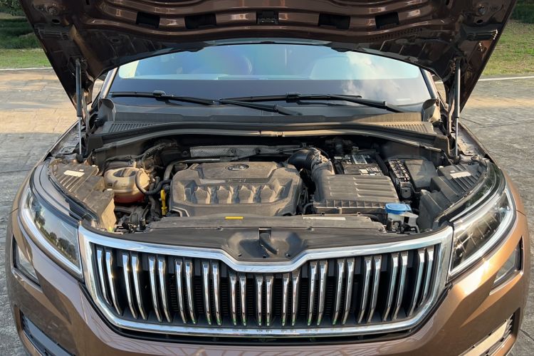 Used Skoda Kodiaq 2018 Restyled TSI330 7-Seater Two-Wheel Drive Luxury Enjoyment Edition Engine Bay