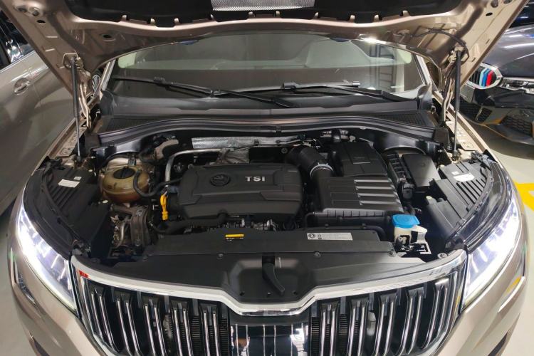 Used Skoda Kodiaq 2018 TSI380 7-Seater Four-Wheel-Drive Flagship Edition Engine Bay